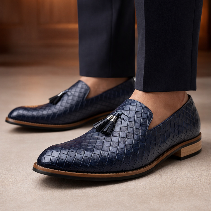 Cesario | mocassini uomo in pelle intrecciata con nappine – mocassini eleganti