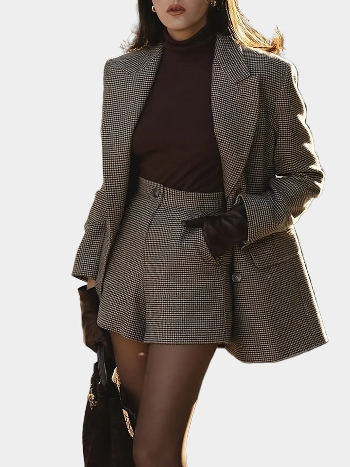 Tea – completo donna con blazer doppiopetto e shorts pied de poule