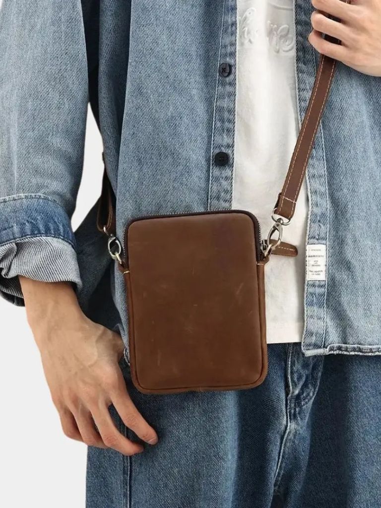 Carl | borsa a spalla minimalista in pelle