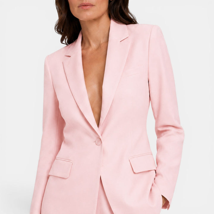 Isotta – tailleur donna con revers a lancia e pantaloni larghi