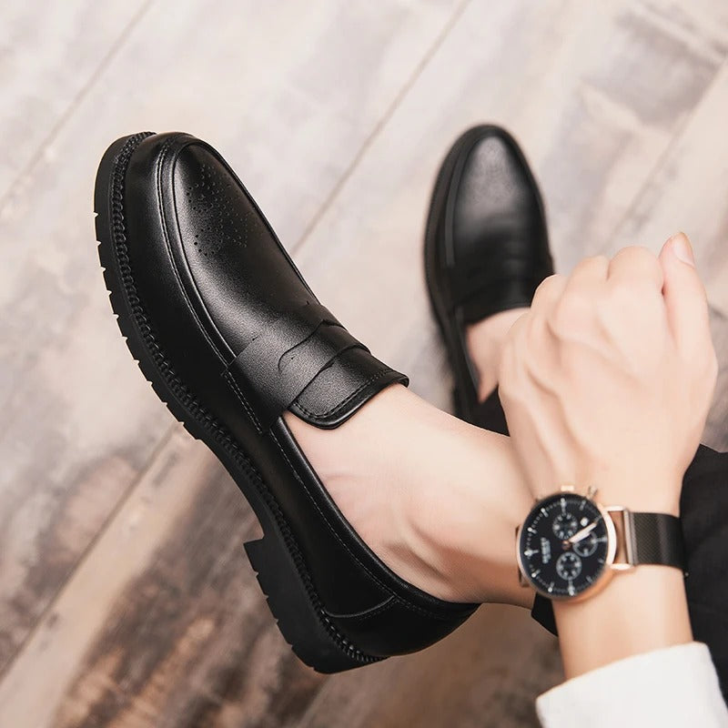 Eleganti loafers britannici