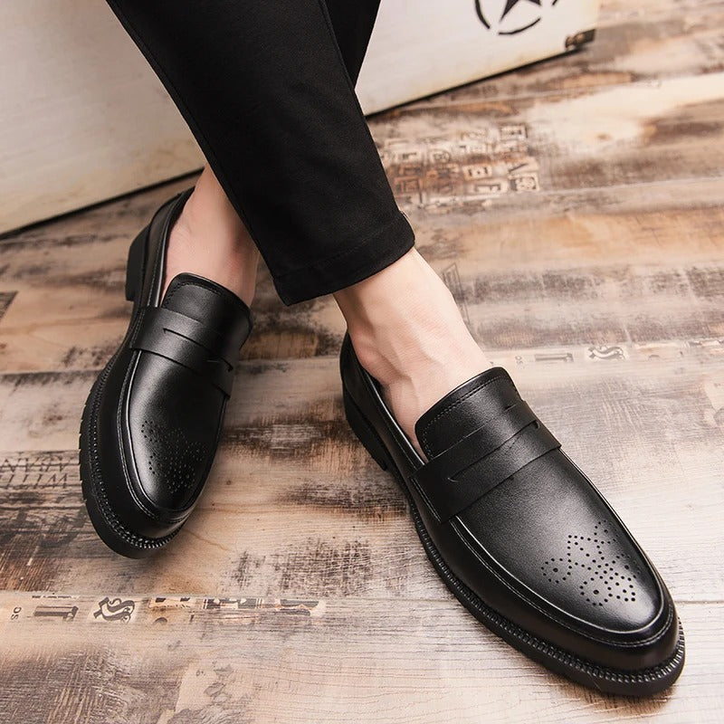 Eleganti loafers britannici