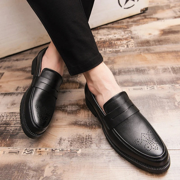 Eleganti loafers britannici