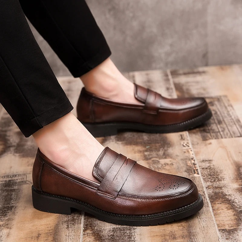 Eleganti loafers britannici