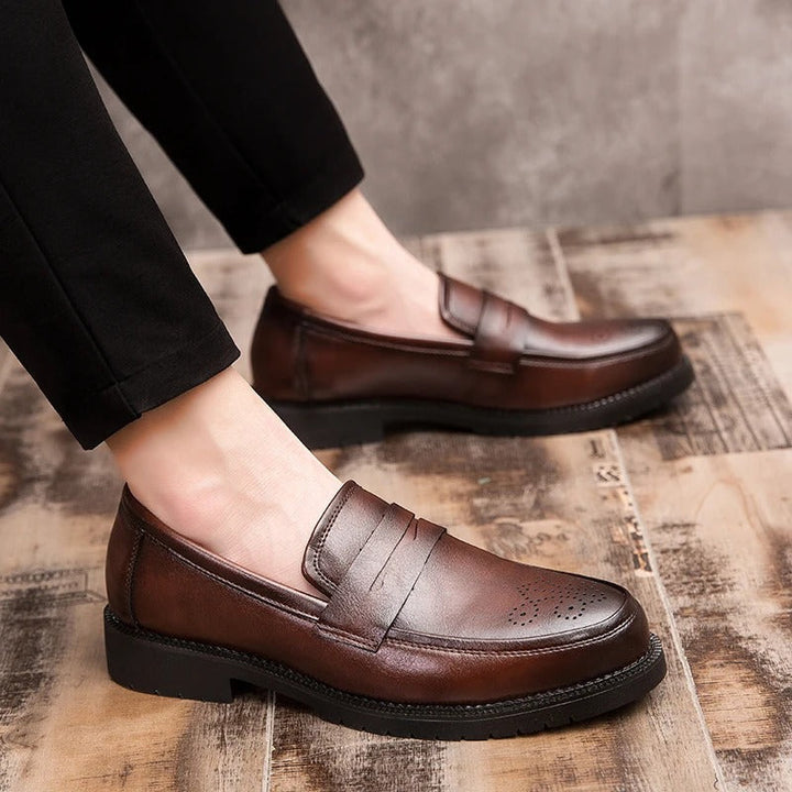Eleganti loafers britannici