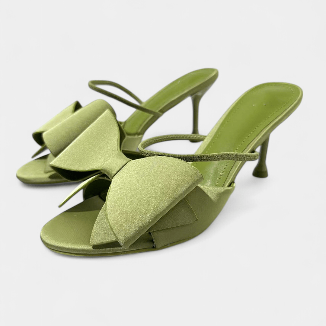 Helle | pumps in ecopelle