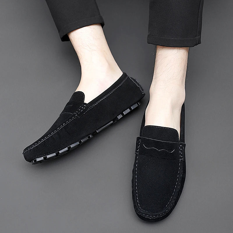 Suedesko båd loafers