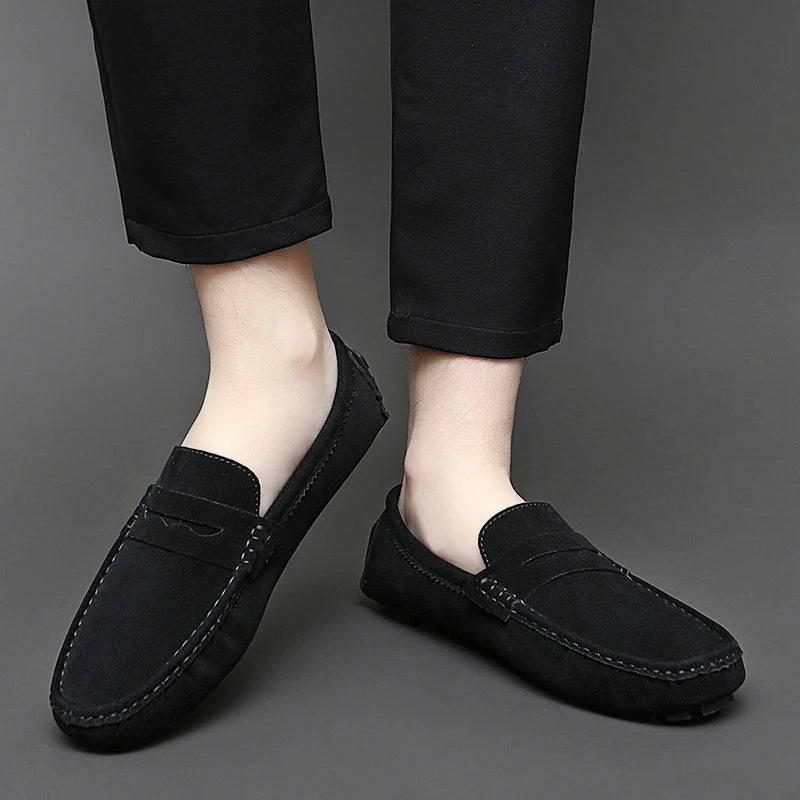 Suedesko båd loafers
