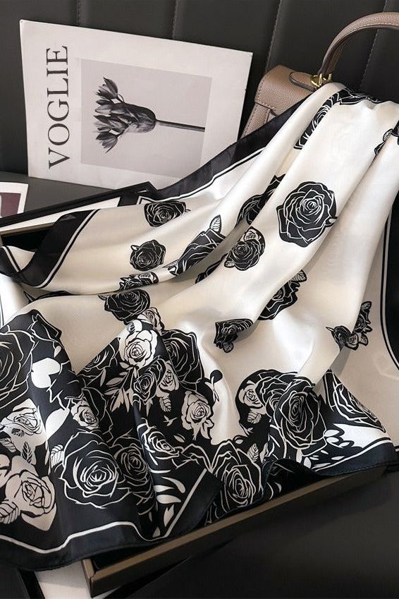 Viola | sciarpa di seta elodie