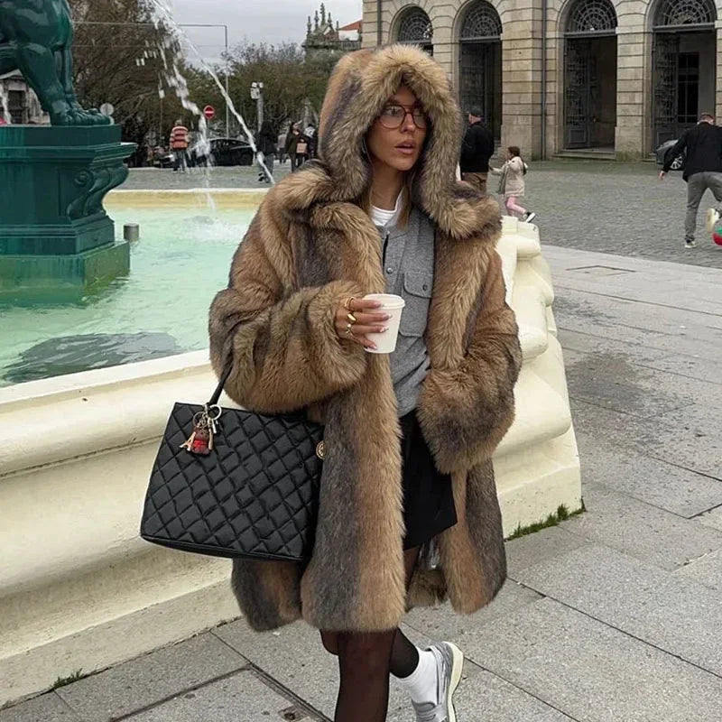 Diana | cappotto lungo con cappuccio foderato