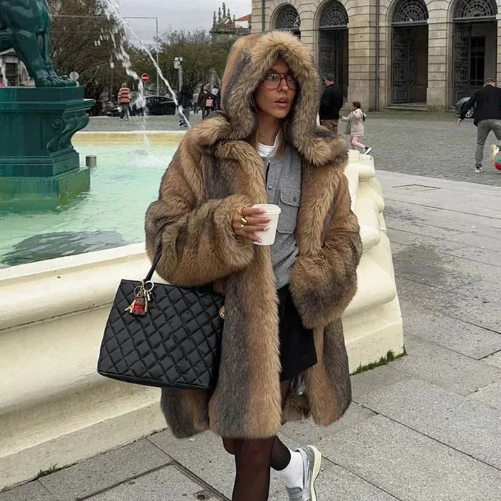 Diana | cappotto lungo con cappuccio foderato