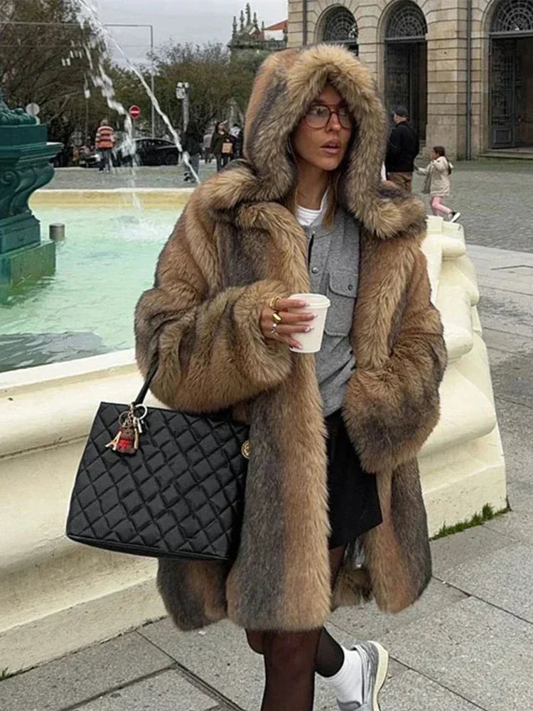 Diana | cappotto lungo con cappuccio foderato