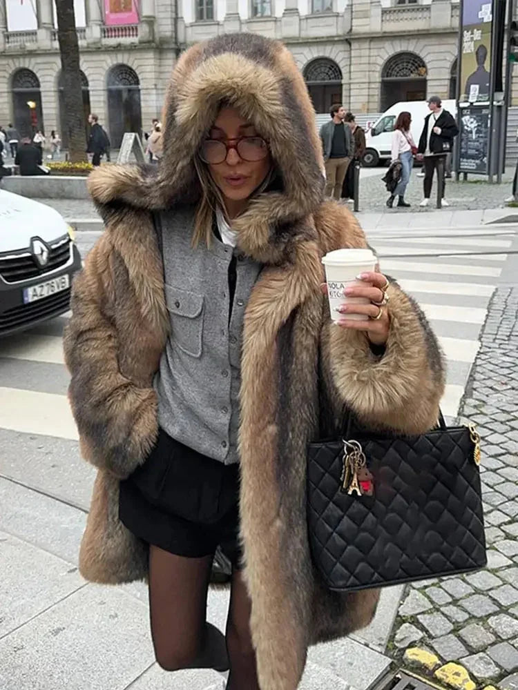 Diana | cappotto lungo con cappuccio foderato