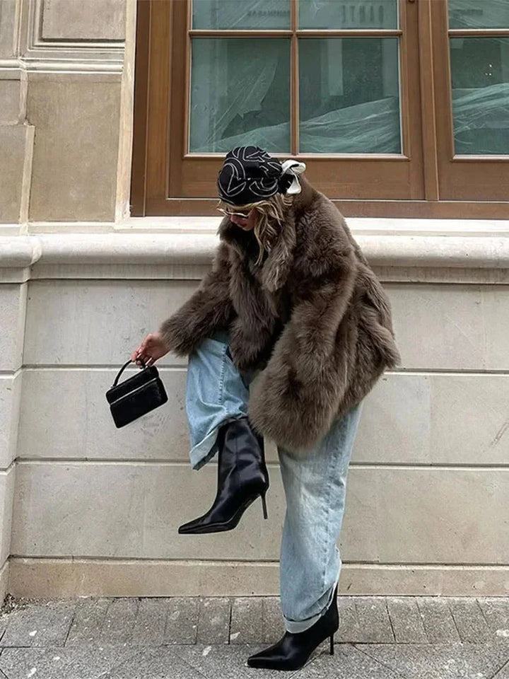 Valentina | cappotto in pelliccia sintetica a maniche lunghe