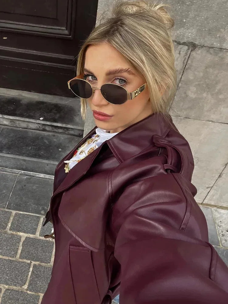 Isabella | trench corto bordeaux