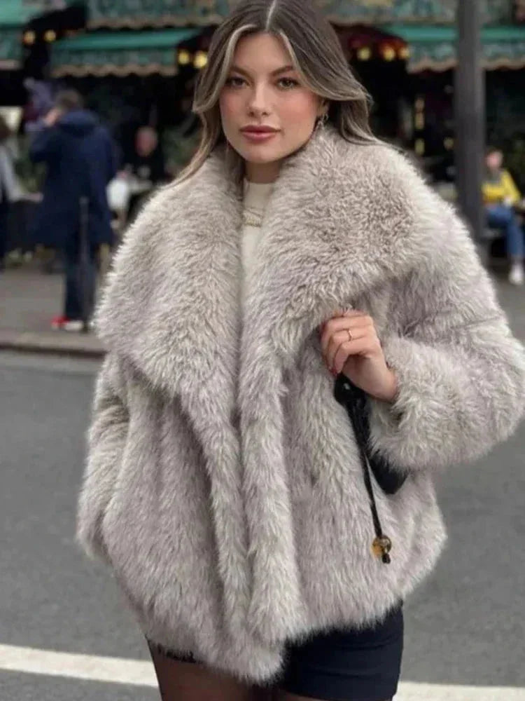 Alessia | giacca chic con collo ampio