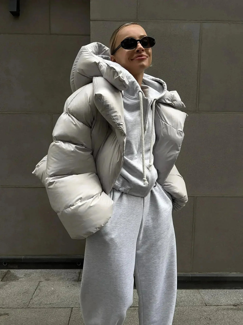 Vittoria | piumino oversize con collo alto