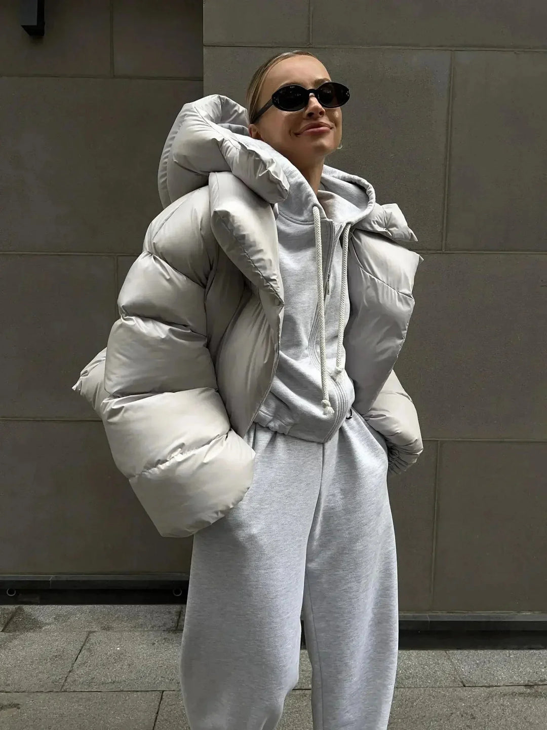 Vittoria | piumino oversize con collo alto